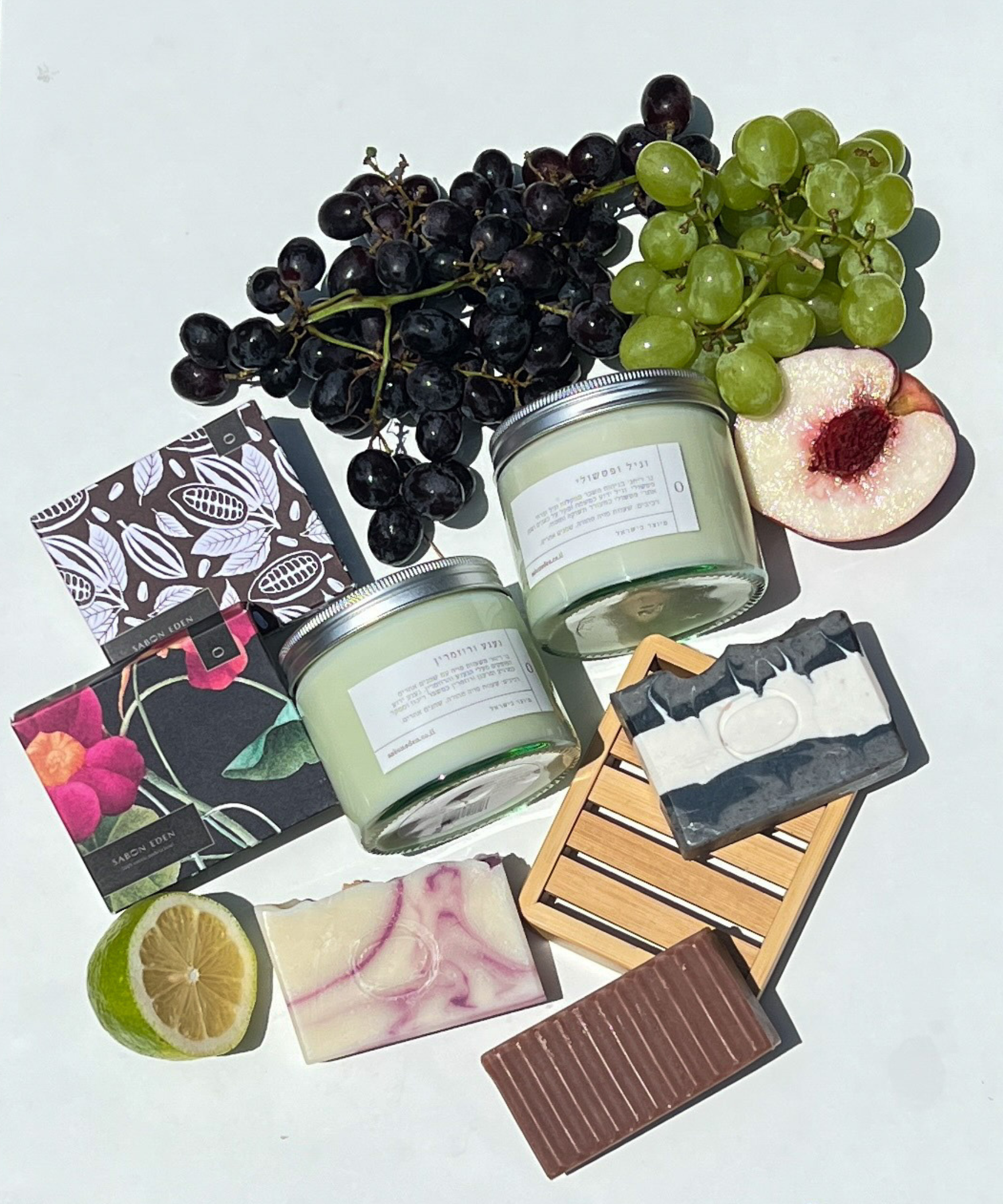 נרות ומפיצי ריח